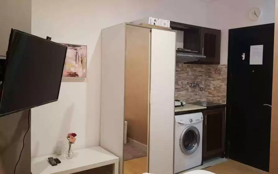 Residential Ready Property 1 Bedroom F/F Apartment  for rent in Kuwait #25163 - 1  image 