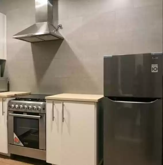 مسکونی املاک آماده 1 اتاق خواب F/F اپارتمان  برای اجاره که در کویت #25173 - 1  image 