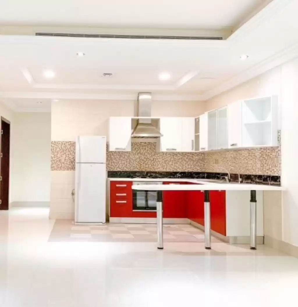 Wohn Klaar eigendom 2 Schlafzimmer U/F Wohnung  zu vermieten in Kuwait #25180 - 1  image 