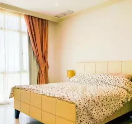 Residential Ready Property 2 Bedrooms F/F Apartment  for rent in Kuwait #25257 - 1  image 