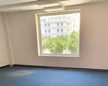 تجاری املاک آماده U/F دفتر  برای اجاره که در ریاض #25391 - 1  image 