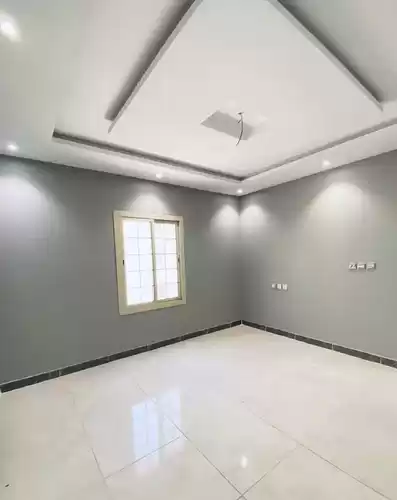 yerleşim Hazır Mülk 4 Yatak Odası U/F Apartman  satılık içinde Riyad #25476 - 1  image 