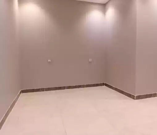 yerleşim Hazır Mülk 3 yatak odası U/F Apartman  satılık içinde Riyad #25486 - 1  image 