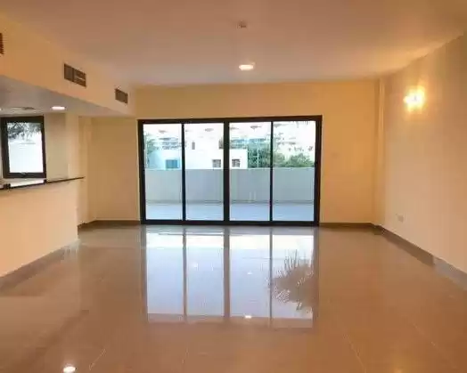 住宅 就绪物业 2 间卧室 U/F 公寓  出租 在 麦纳麦 #25509 - 1  image 