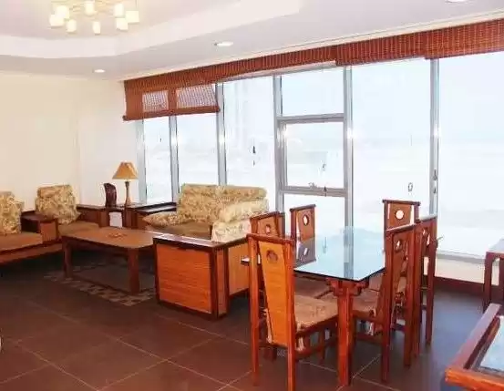 住宅 就绪物业 2 间卧室 楼/楼 公寓  出租 在 麦纳麦 #25562 - 1  image 