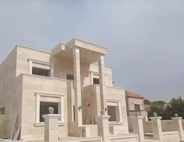 住宅 就绪物业 4 间卧室 U/F 独立别墅  出售 在 安曼 #25597 - 1  image 