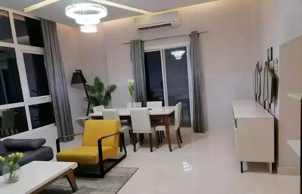 住宅 就绪物业 2 间卧室 楼/楼 公寓  出租 在 麦纳麦 #25686 - 1  image 