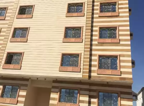 سكني عقار جاهز 4 غرف  غير مفروش شقة  للبيع في الرياض #25710 - 1  صورة 