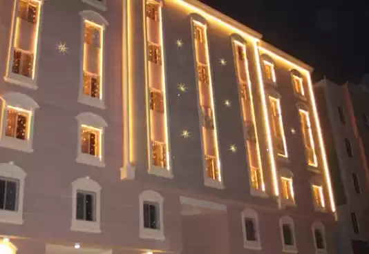 Residential Ready Property 3 Bedrooms U/F Apartment  for sale in Riyadh #25716 - 1  image 