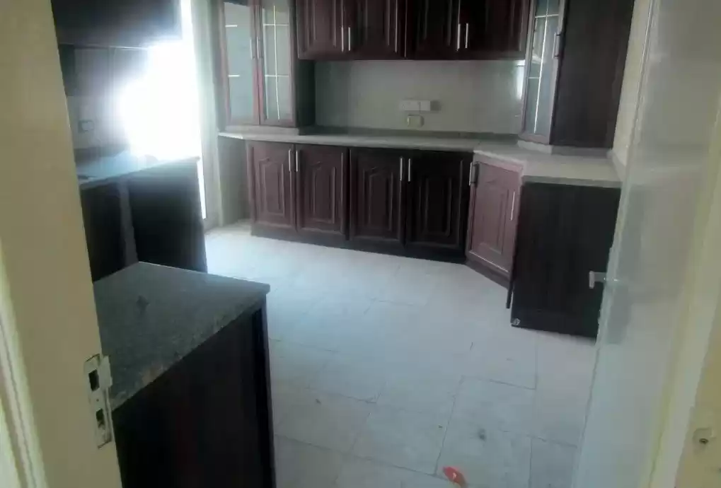yerleşim Hazır Mülk 3 yatak odası U/F Apartman  satılık içinde Amman #25740 - 1  image 