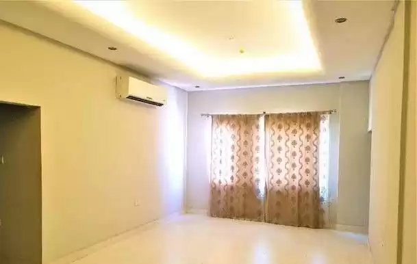 Residential Ready Property 3 Bedrooms U/F Apartment  for rent in Al-Manamah #25790 - 1  image 