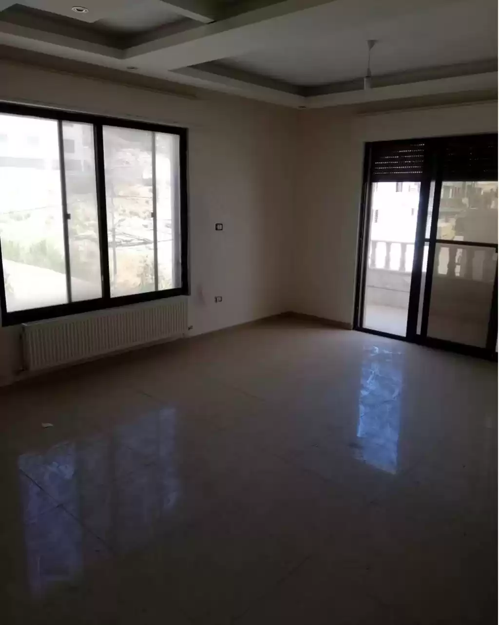 住宅 就绪物业 3 间卧室 U/F 公寓  出售 在 安曼 #25850 - 1  image 