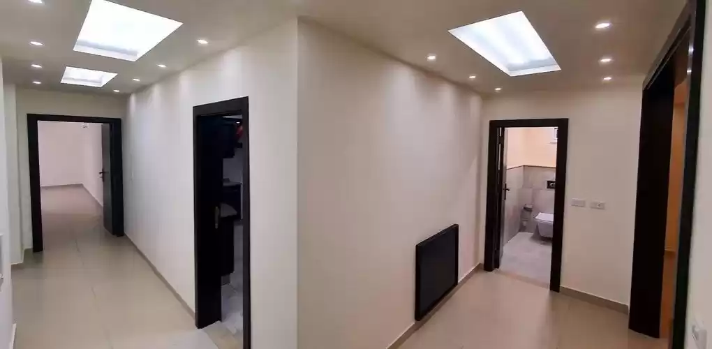 yerleşim Hazır Mülk 3 yatak odası U/F Apartman  satılık içinde Amman #25852 - 1  image 
