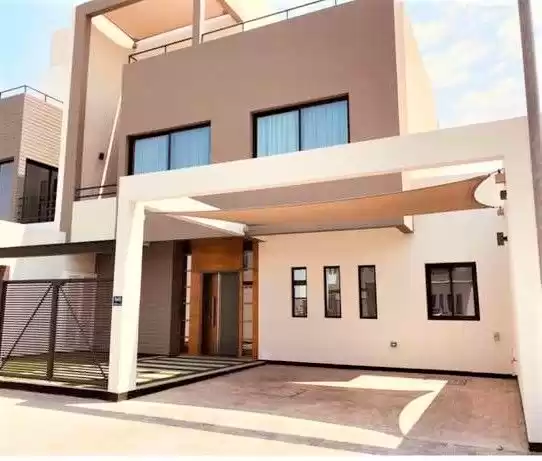 yerleşim Hazır Mülk 3+hizmetçi Yatak Odası S/F Müstakil Villa  kiralık içinde Al-Manamah #25856 - 1  image 
