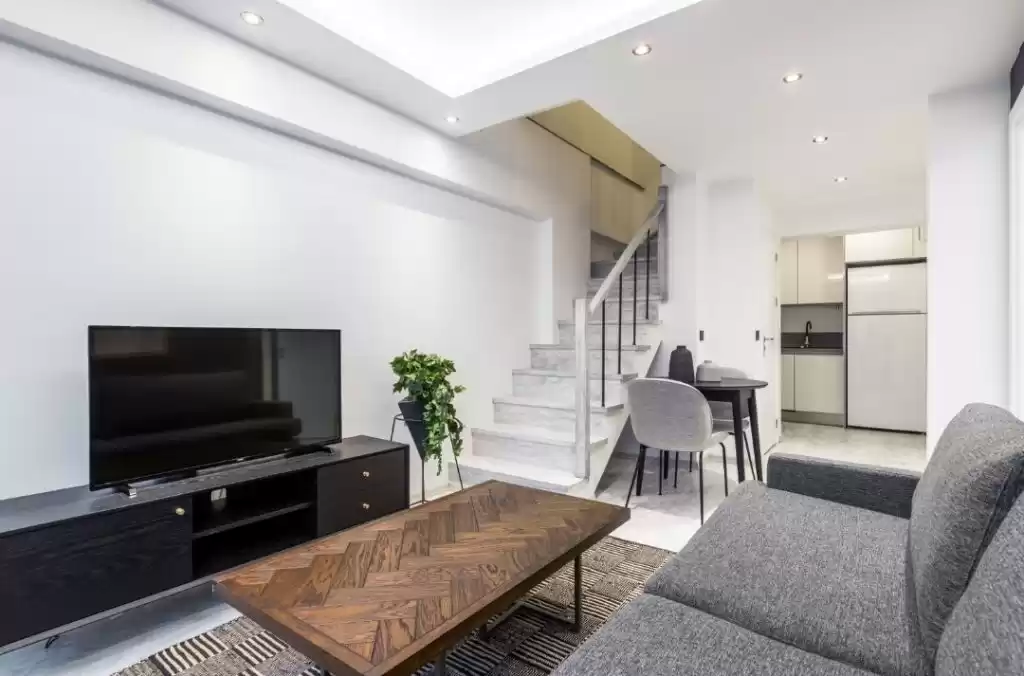 Wohn Klaar eigendom 2 Schlafzimmer F/F Wohnung  zu vermieten in Beşiktaş , Istanbul #25868 - 1  image 
