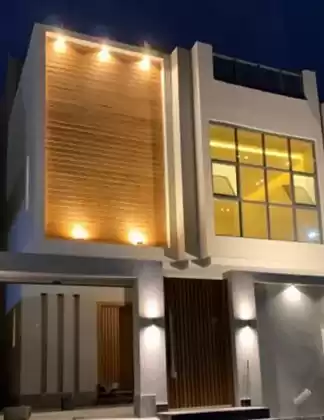 سكني عقار جاهز 5 + غرفة خادمة غير مفروش فيلا  للبيع في الرياض #25955 - 1  صورة 