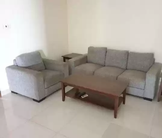 Wohn Klaar eigendom 2 Schlafzimmer F/F Wohnung  zu vermieten in Al-Manama #25996 - 1  image 