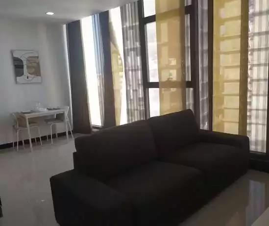 Residencial Listo Propiedad 1 dormitorio F / F Apartamento  alquiler en Al Manamah #26017 - 1  image 