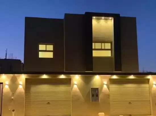 سكني عقار جاهز 3 غرف  غير مفروش فيلا  للبيع في الرياض #26077 - 1  صورة 
