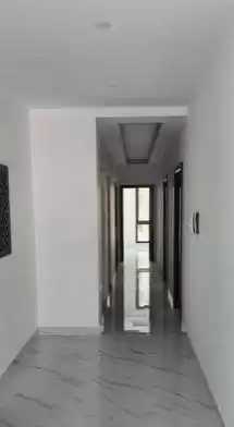 Residential Ready Property 3 Bedrooms U/F Apartment  for rent in Al-Manamah #26082 - 1  image 
