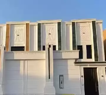 سكني عقار جاهز 5 + غرفة خادمة غير مفروش فيلا  للبيع في الرياض #26167 - 1  صورة 