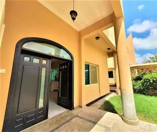 Residencial Listo Propiedad 3 + habitaciones de servicio U / F Villa en Compound  alquiler en Al Manamah #26463 - 1  image 