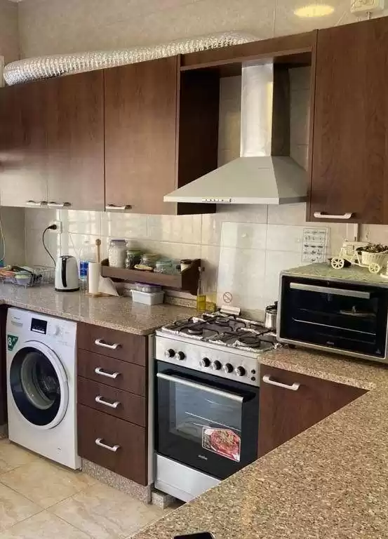 سكني عقار جاهز 2 غرف  غير مفروش شقة  للبيع في عمان #26507 - 1  صورة 