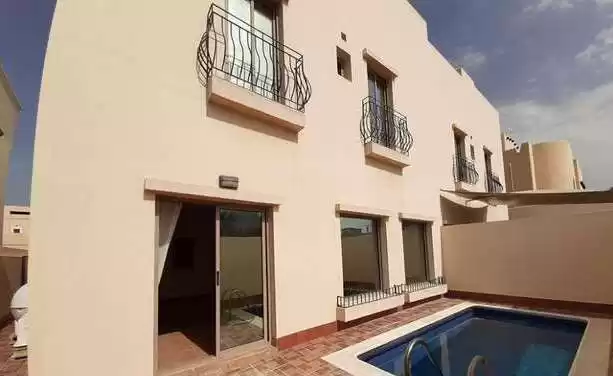 Wohn Klaar eigendom 3 + Magd Schlafzimmer U/F Alleinstehende Villa  zu vermieten in Al-Manama #26631 - 1  image 