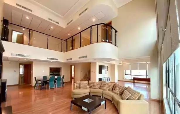 Residential Ready Property 3 Bedrooms F/F Duplex  for rent in Al-Manamah #26656 - 1  image 