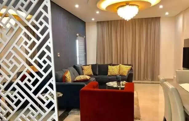 住宅 就绪物业 2 间卧室 楼/楼 公寓  出租 在 麦纳麦 #26657 - 1  image 