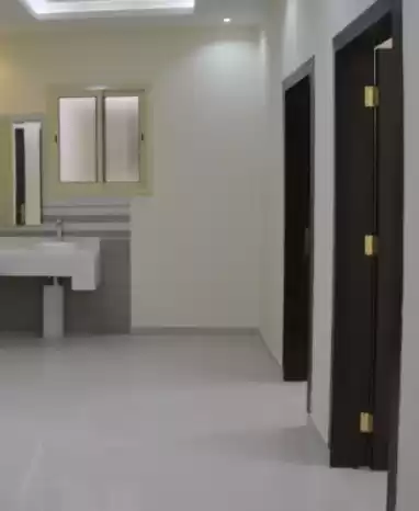 Residential Ready Property 3 Bedrooms U/F Apartment  for sale in Riyadh #26887 - 1  image 