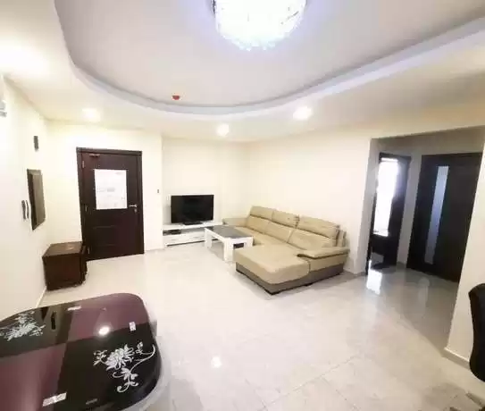 住宅 就绪物业 2 间卧室 楼/楼 公寓  出租 在 麦纳麦 #26909 - 1  image 