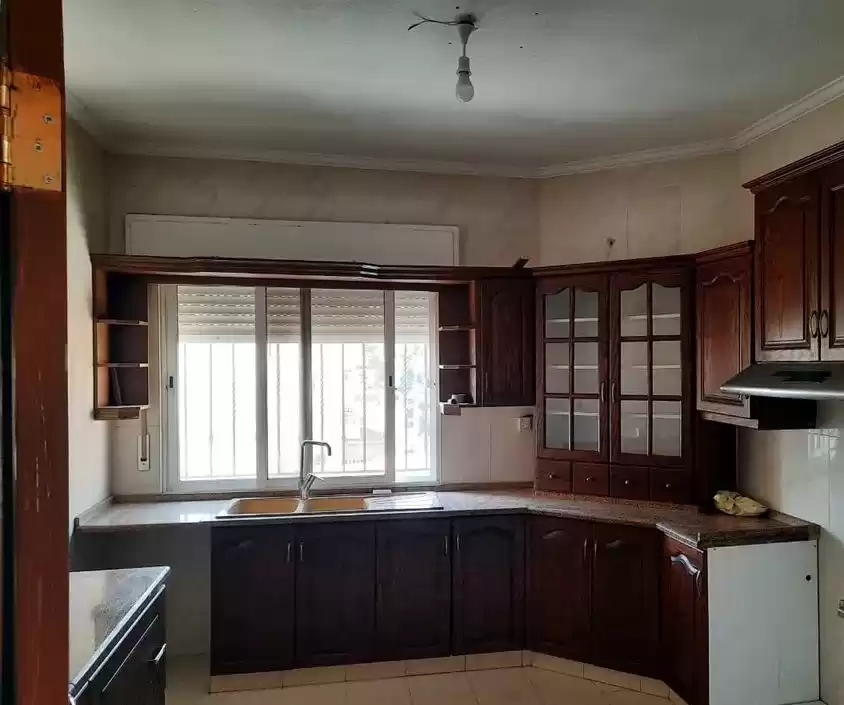 سكني عقار جاهز 3 غرف  غير مفروش شقة  للبيع في عمان #26950 - 1  صورة 