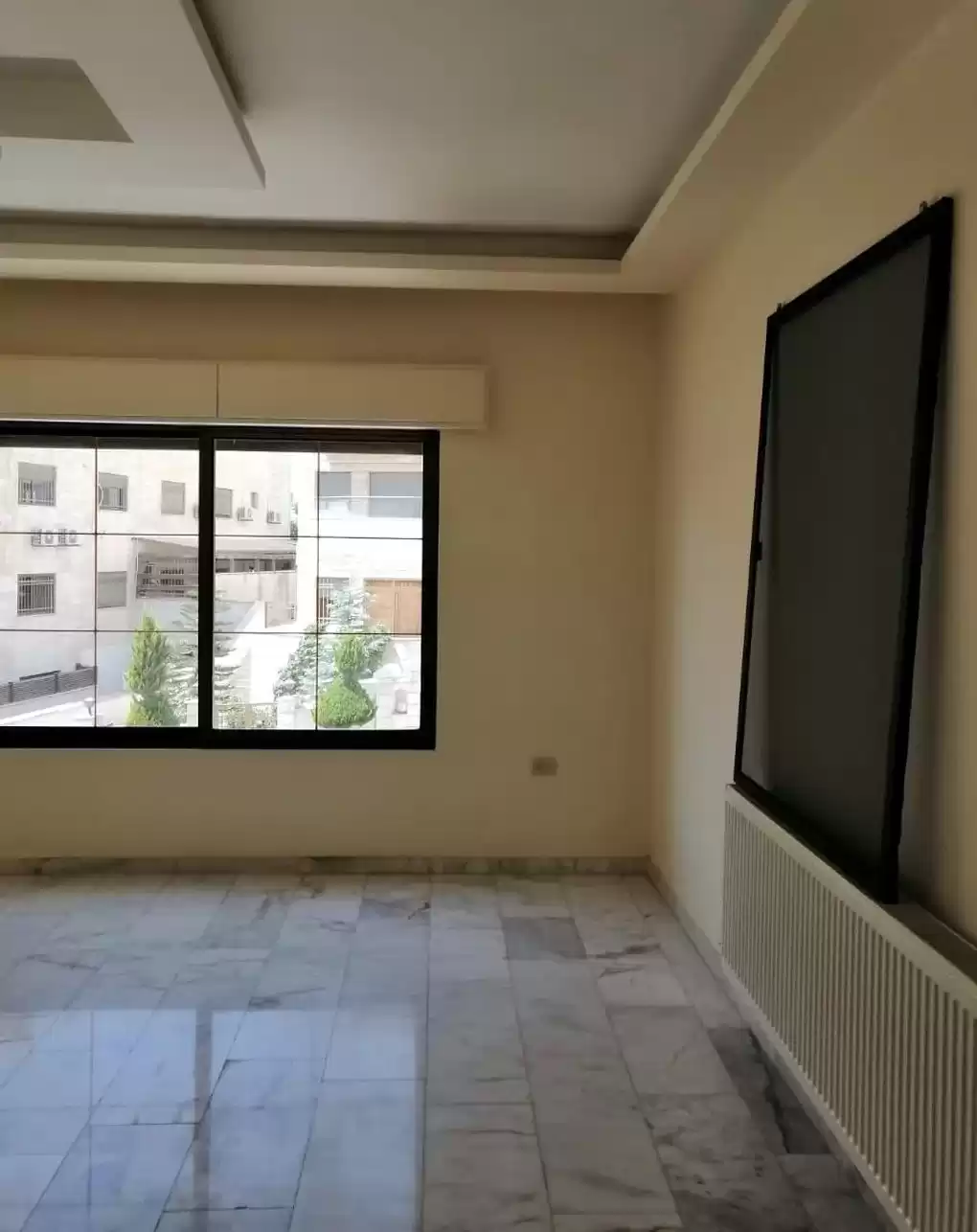 Residencial Listo Propiedad 3 dormitorios U / F Apartamento  venta en Amán #26953 - 1  image 