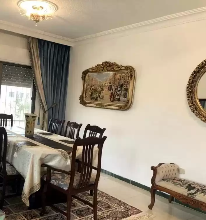 Residencial Listo Propiedad 3 dormitorios U / F Apartamento  venta en Amán #27047 - 1  image 