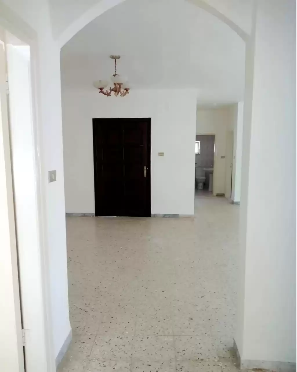 Residential Ready Property 3 Bedrooms U/F Apartment  for sale in Amman #27060 - 1  image 