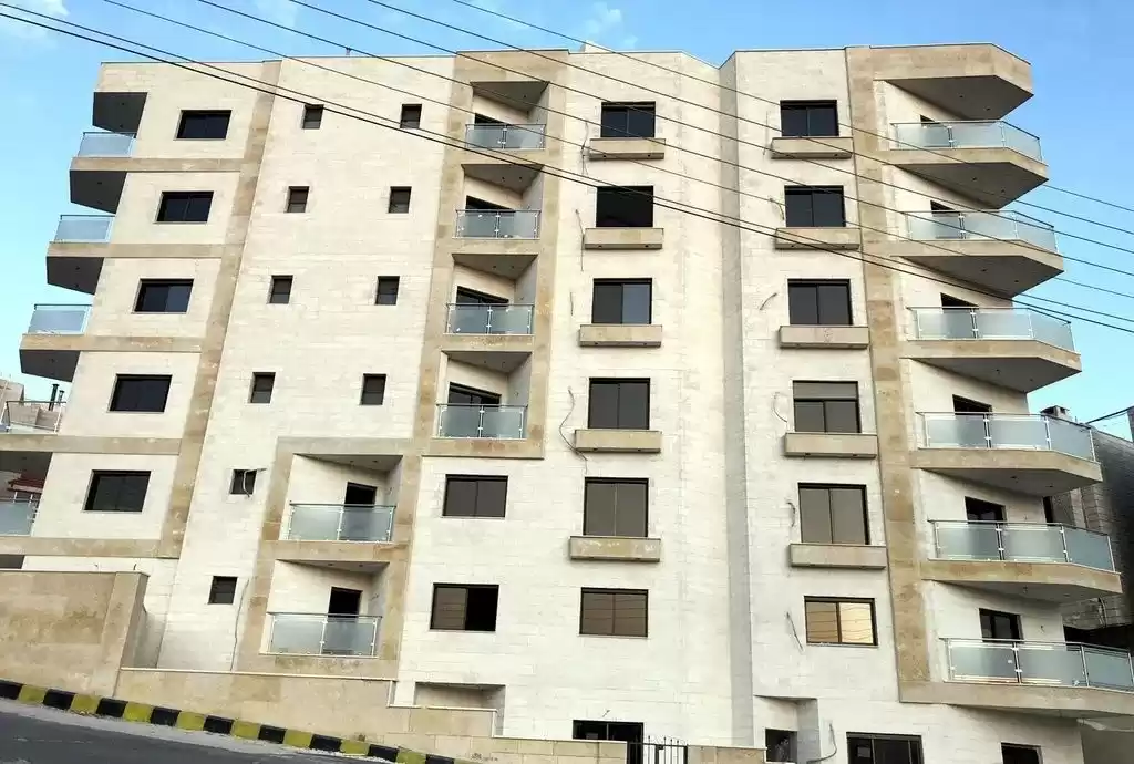 Résidentiel Propriété prête 3 chambres U / f Appartement  à vendre au Amman #27077 - 1  image 