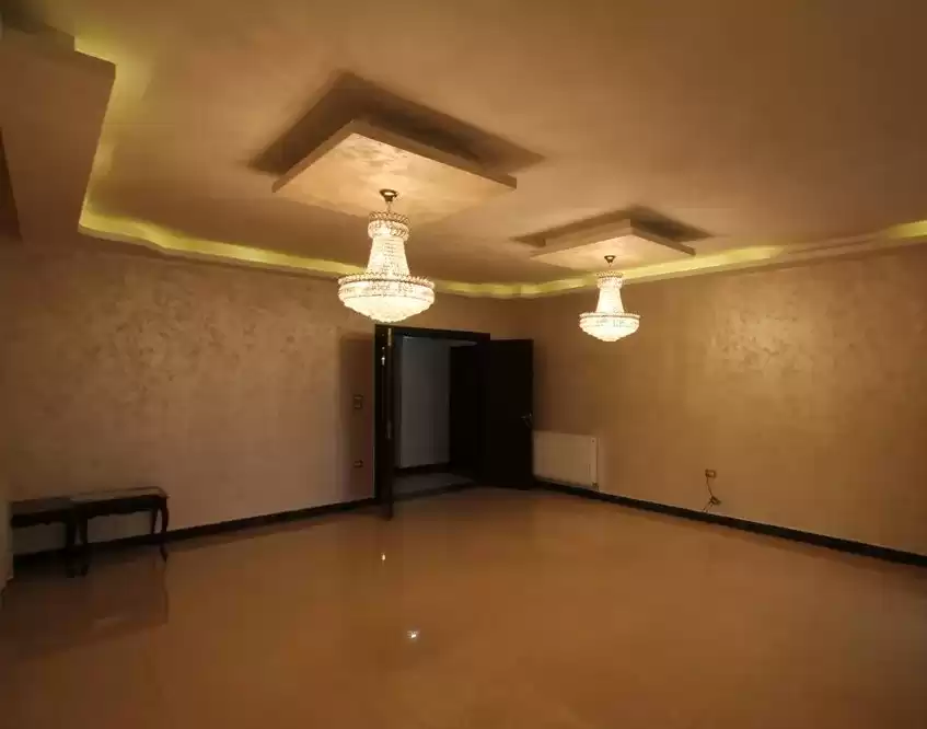 住宅 就绪物业 3 间卧室 U/F 公寓  出售 在 安曼 #27085 - 1  image 