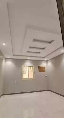 Residential Ready Property 3 Bedrooms U/F Apartment  for sale in Riyadh #27121 - 1  image 