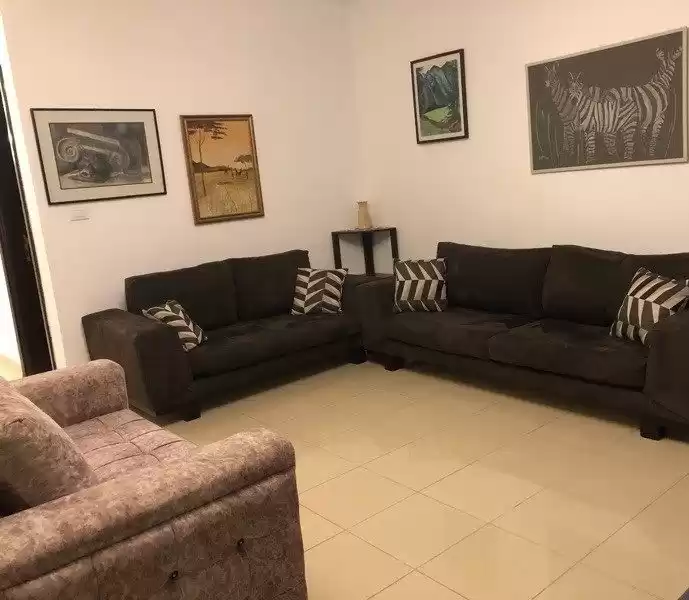 住宅 就绪物业 4 间卧室 U/F 公寓  出售 在 安曼 #27163 - 1  image 