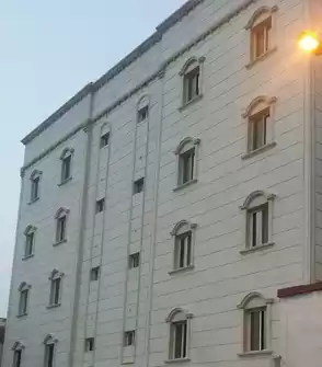 Жилой Готовая недвижимость 4 спальни Н/Ф Квартира  в аренду в Эр-Рияд #27211 - 1  image 