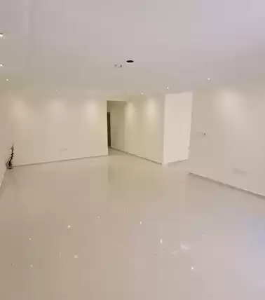 Residential Ready Property 3 Bedrooms U/F Apartment  for rent in Riyadh #27224 - 1  image 