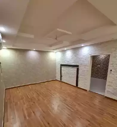 Жилой Готовая недвижимость 3 спальни Н/Ф Квартира  продается в Эр-Рияд #27349 - 1  image 