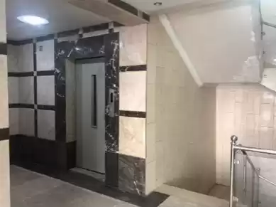 Residential Ready Property 2 Bedrooms U/F Apartment  for rent in Riyadh #27351 - 1  image 