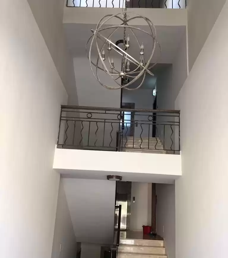 yerleşim Hazır Mülk 4 Yatak Odası U/F Apartman  satılık içinde Amman #27403 - 1  image 