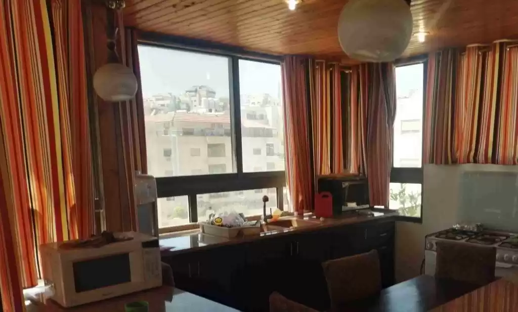 سكني عقار جاهز 5 غرف  غير مفروش شقة  للبيع في عمان #27444 - 1  صورة 