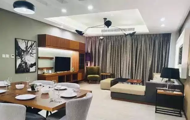 住宅 就绪物业 2 间卧室 楼/楼 公寓  出租 在 麦纳麦 #27461 - 1  image 