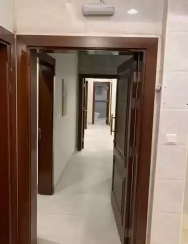 yerleşim Hazır Mülk 3 yatak odası U/F Apartman  satılık içinde Riyad #27478 - 1  image 