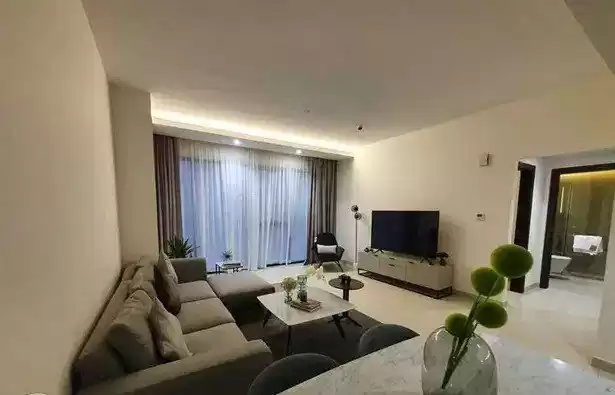 سكني عقار جاهز 2 غرف  مفروش شقة  للإيجار في المنامة #27495 - 1  صورة 