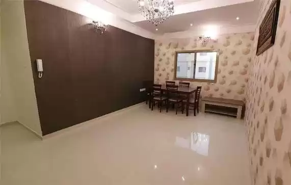 住宅 就绪物业 3+女仆卧室 U/F 公寓  出租 在 麦纳麦 #27596 - 1  image 